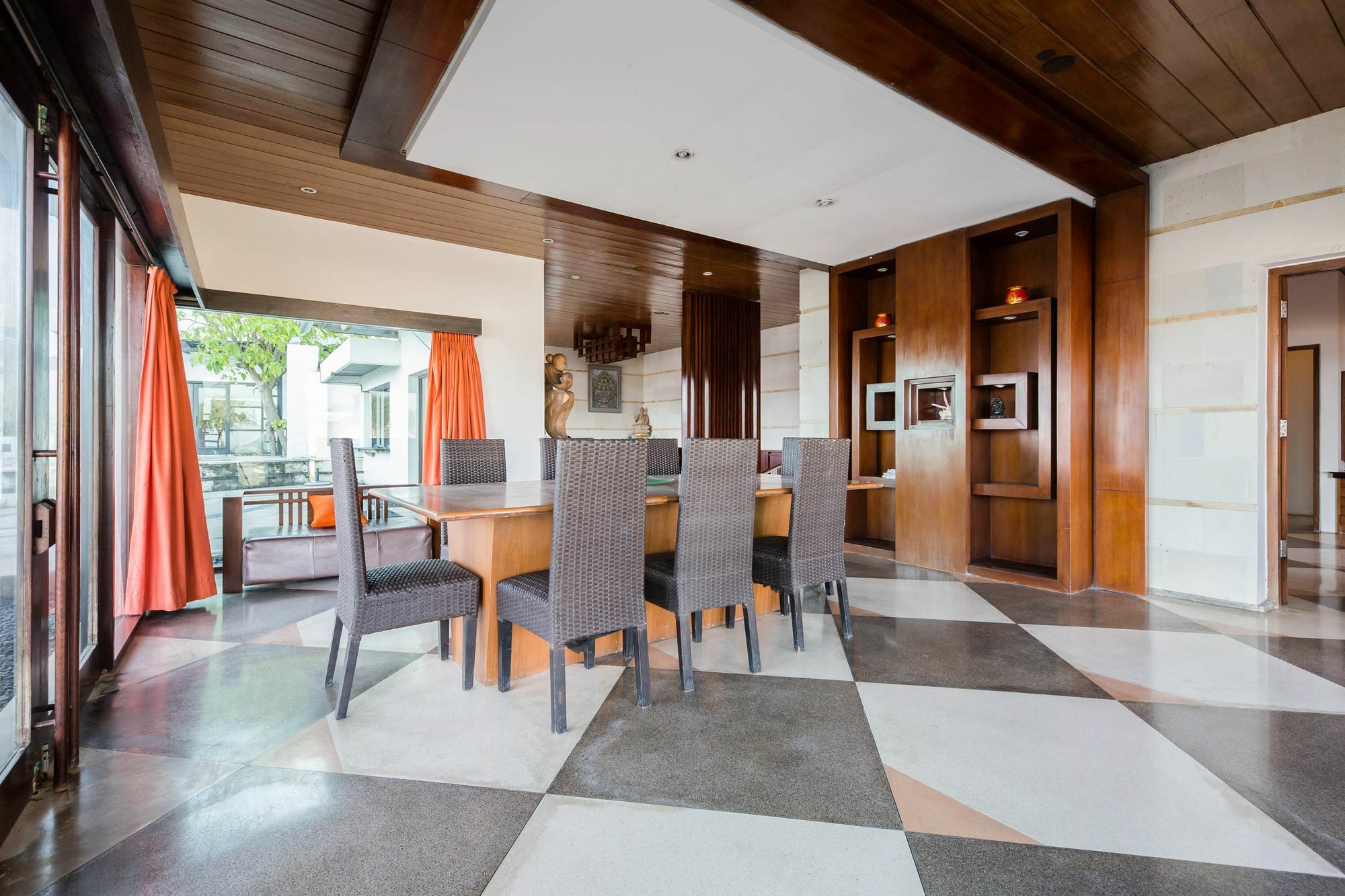 Suarti Resort, Villas & Gallery Ketewel Экстерьер фото