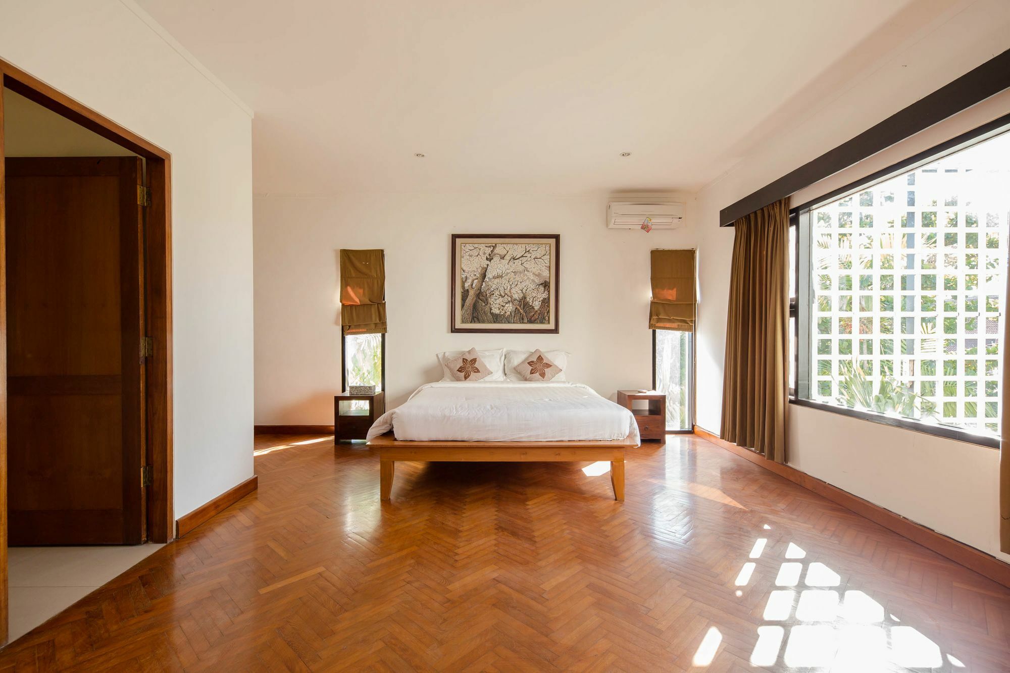 Suarti Resort, Villas & Gallery Ketewel Экстерьер фото